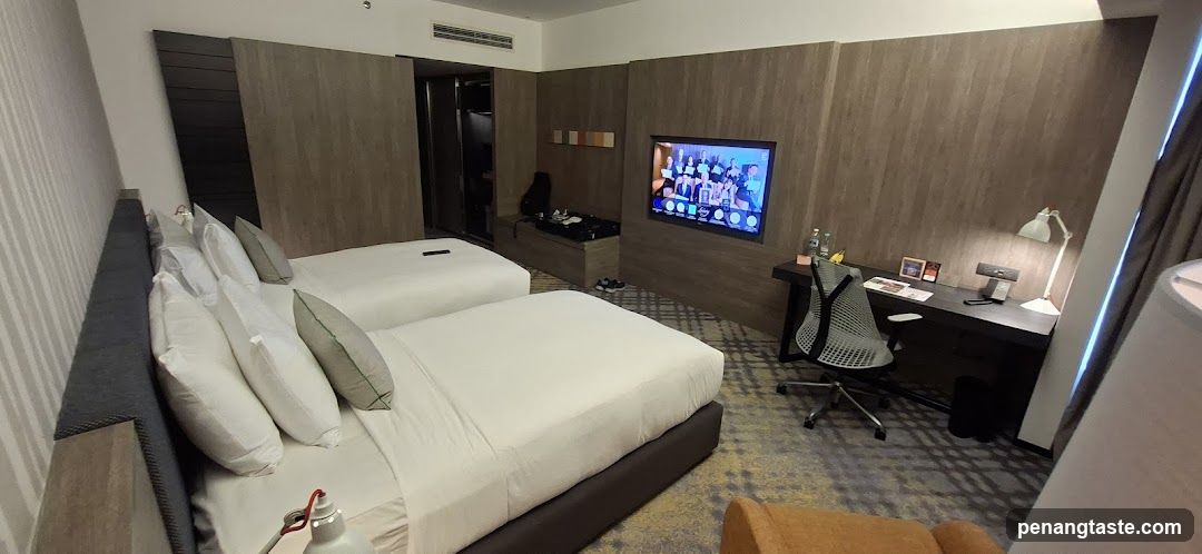 G Spot, G Hotel Gurney