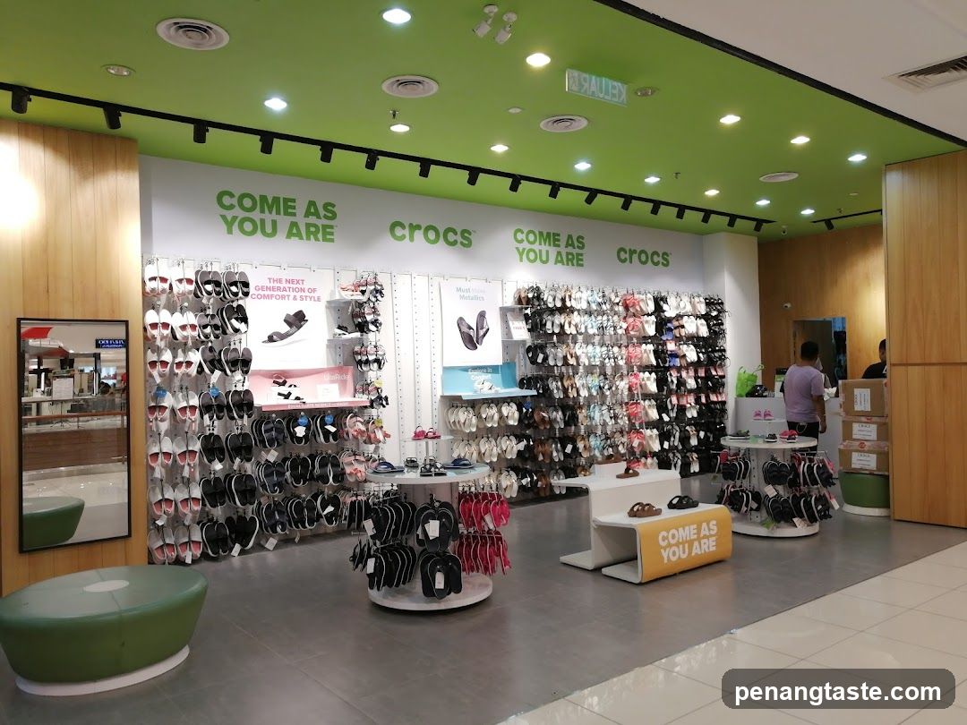 Crocs Store Interior