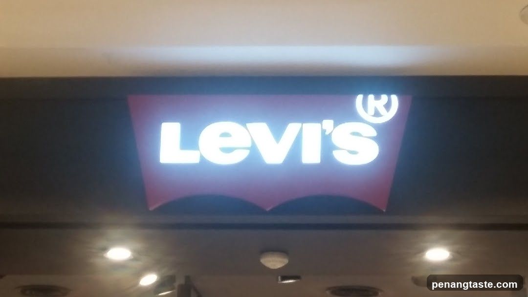 Levi's