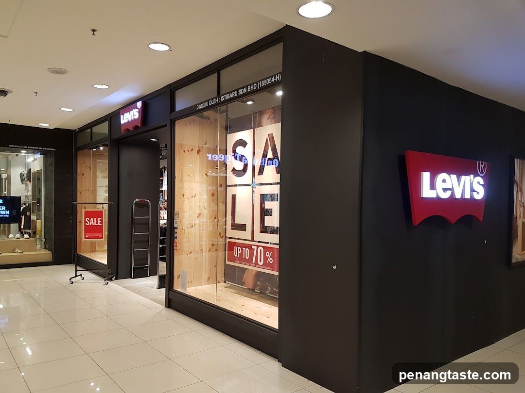 Levi's