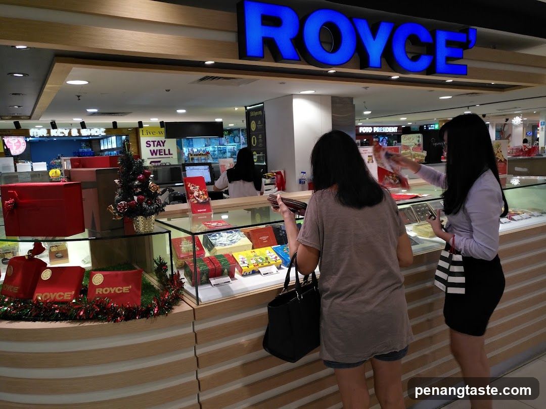 ROYCE Chocolate Store