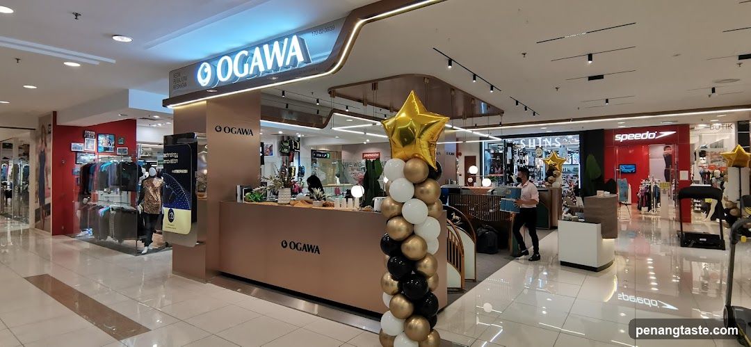 Ogawa Storefront with Decorations