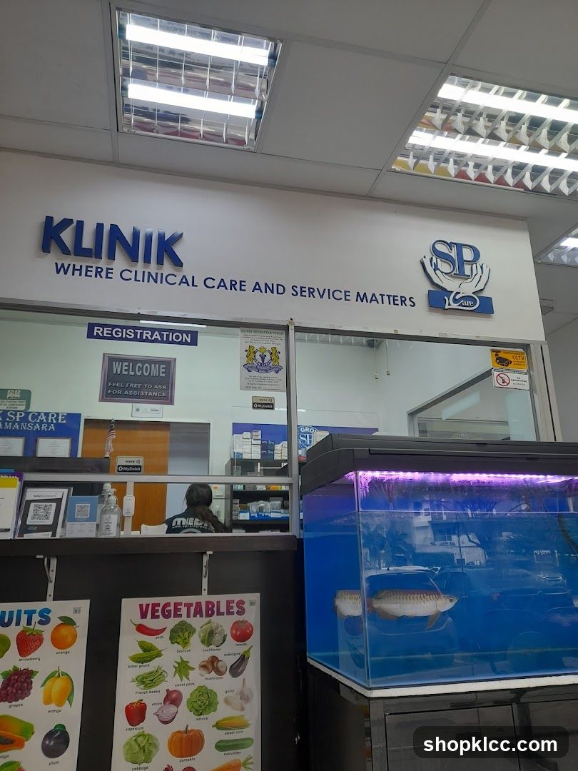 Klinik Reception Area with Aquarium Display