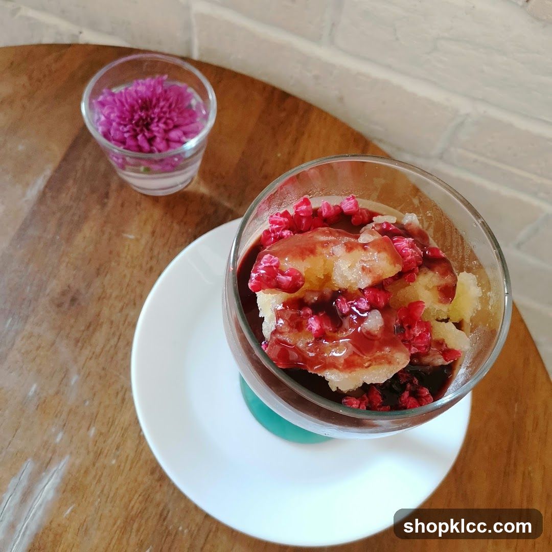 Dessert with fruit topping