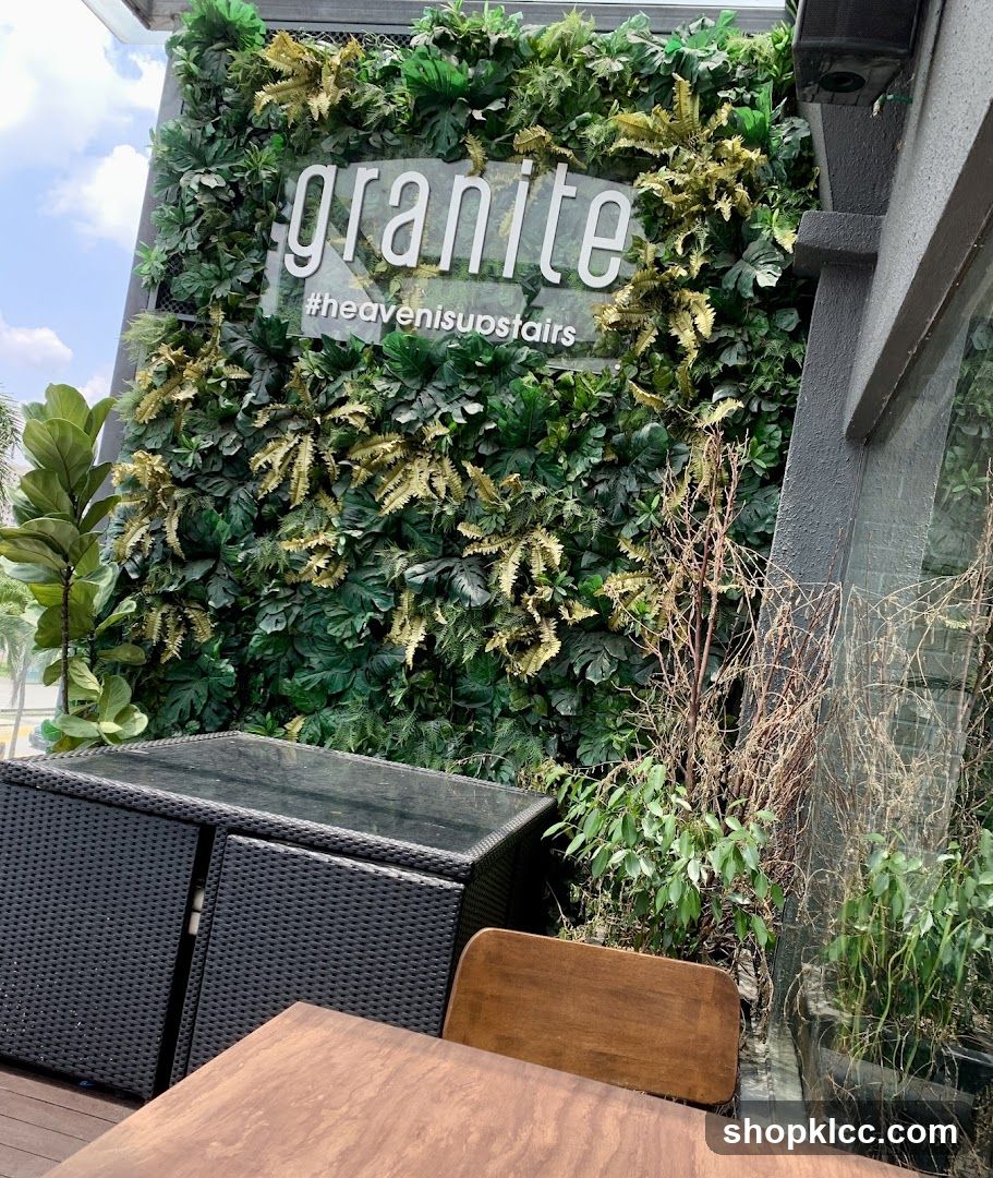 Granite Kitchen & Lounge Bar