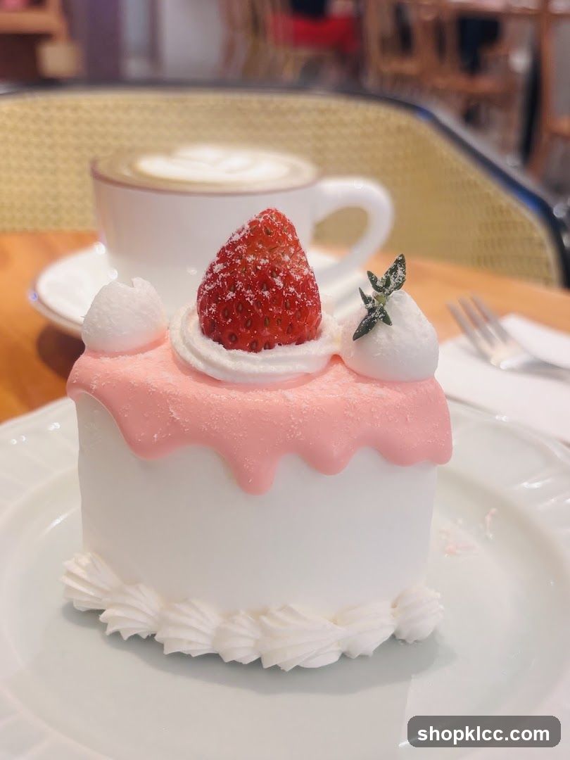Strawberry Cake with Latte
