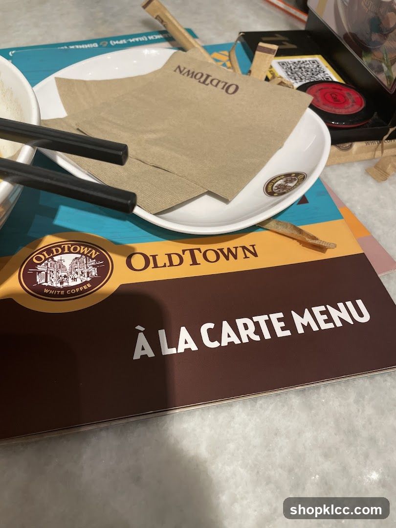 Old Town White Coffee Table Setting