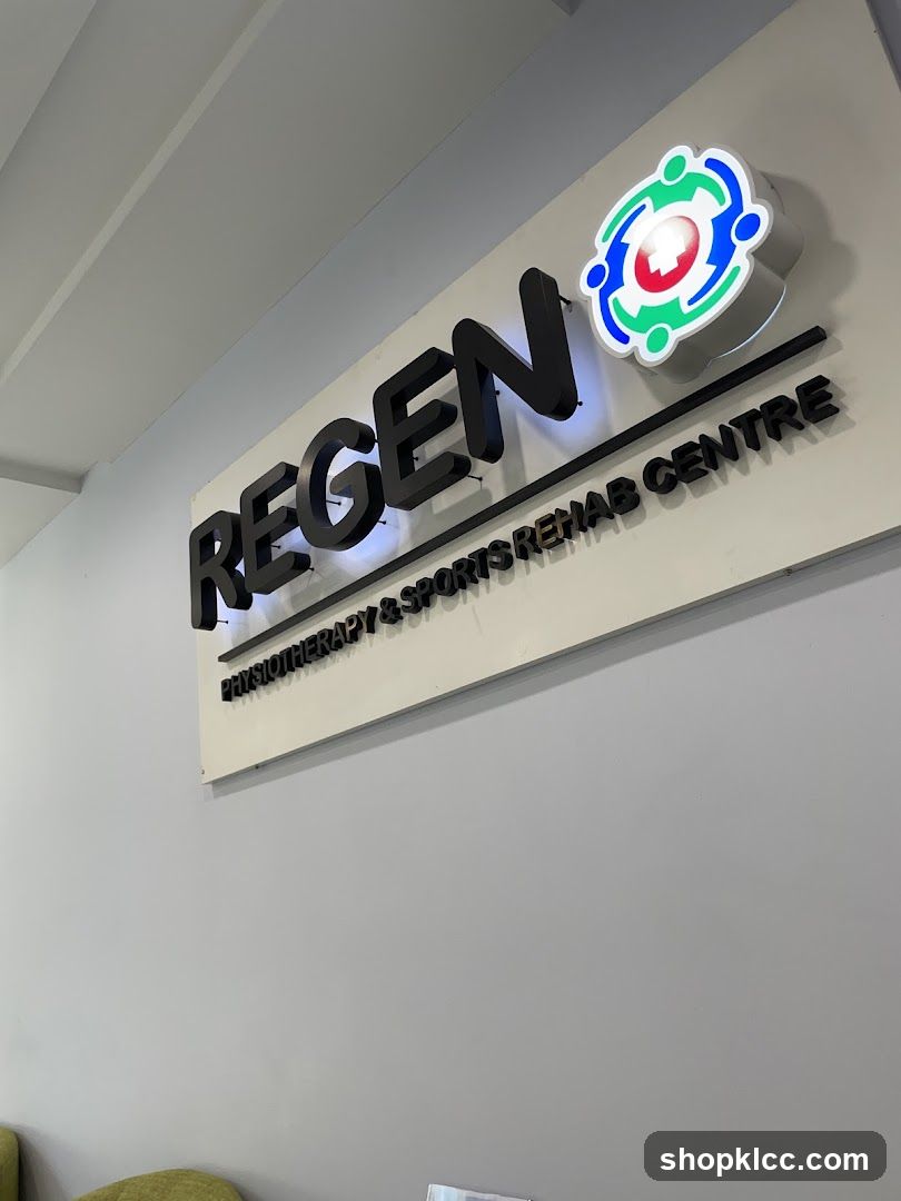 Regen Physiotherapy & Sports Rehab Centre Signage