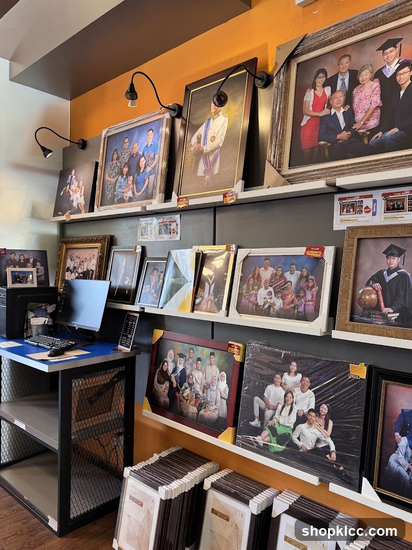 Photo Studio Interior Display