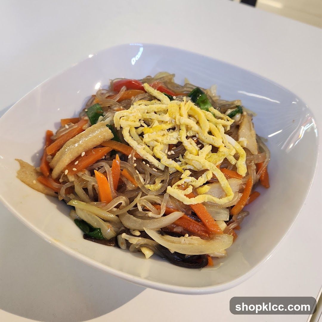 Stir-fried Glass Noodles with Egg and Vegetables