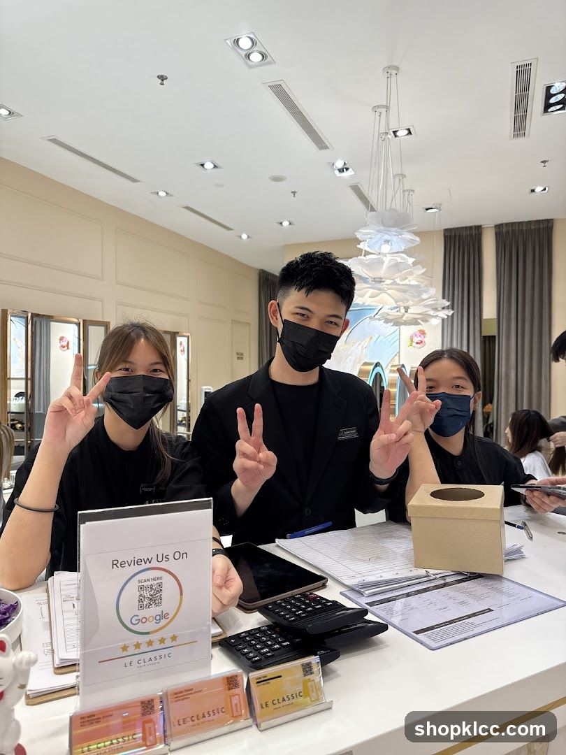 Staff at LE CLASSIC counter