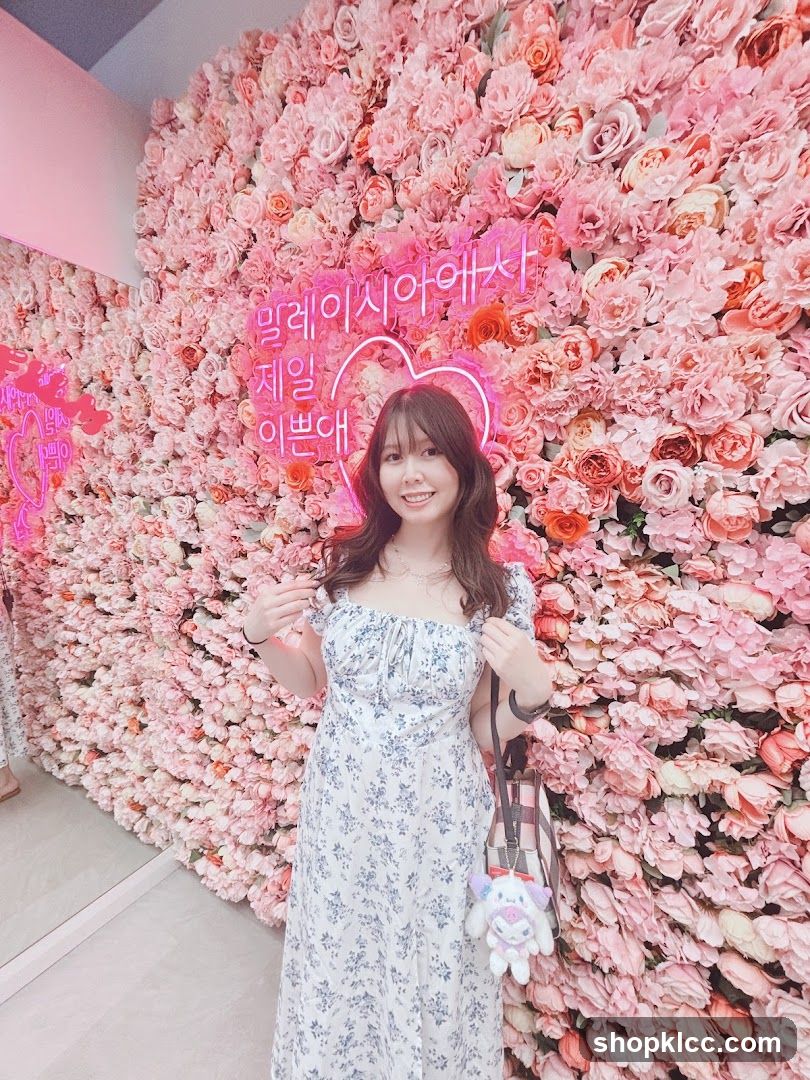 Flower Wall Photo