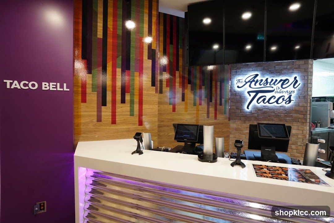 Taco Bell Counter