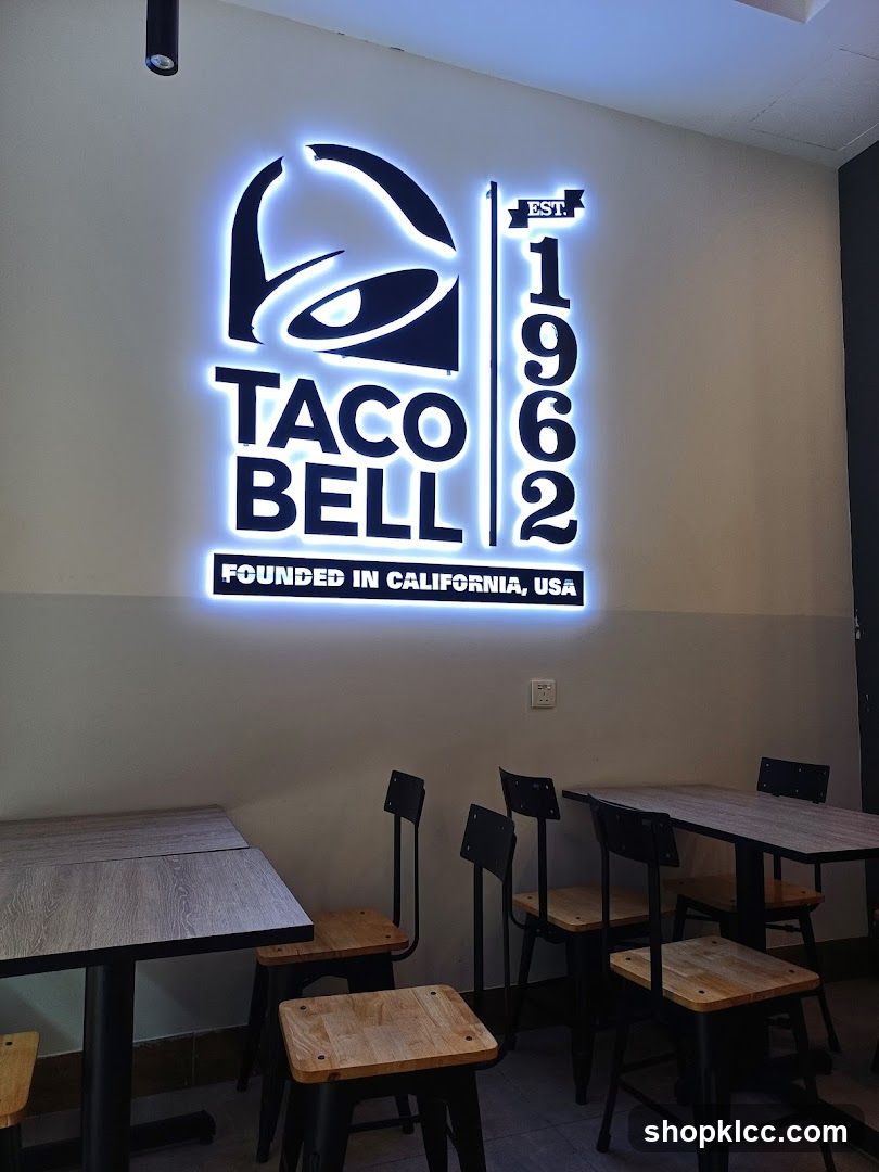 Taco Bell Interior