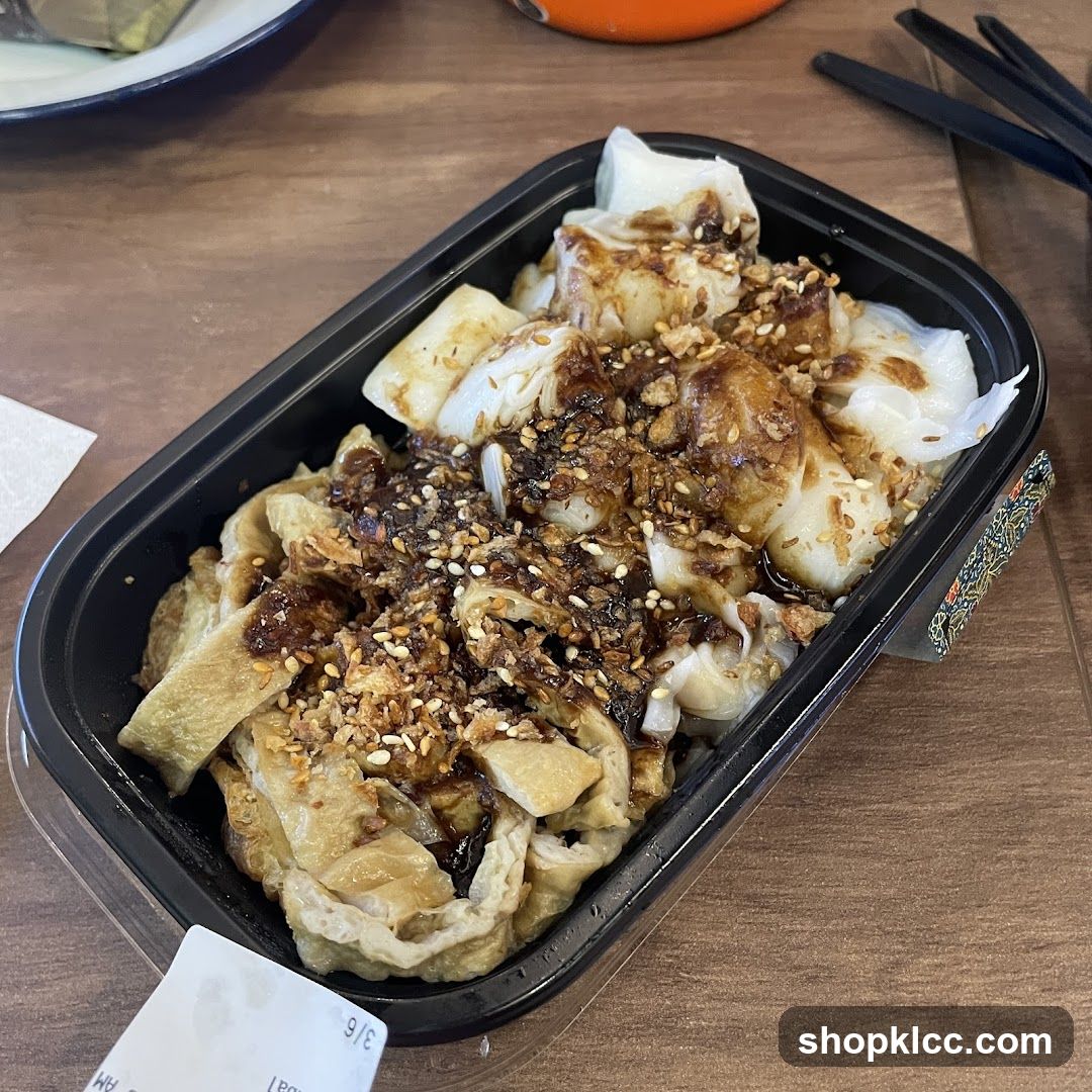 Rice Noodle Rolls with Toppings