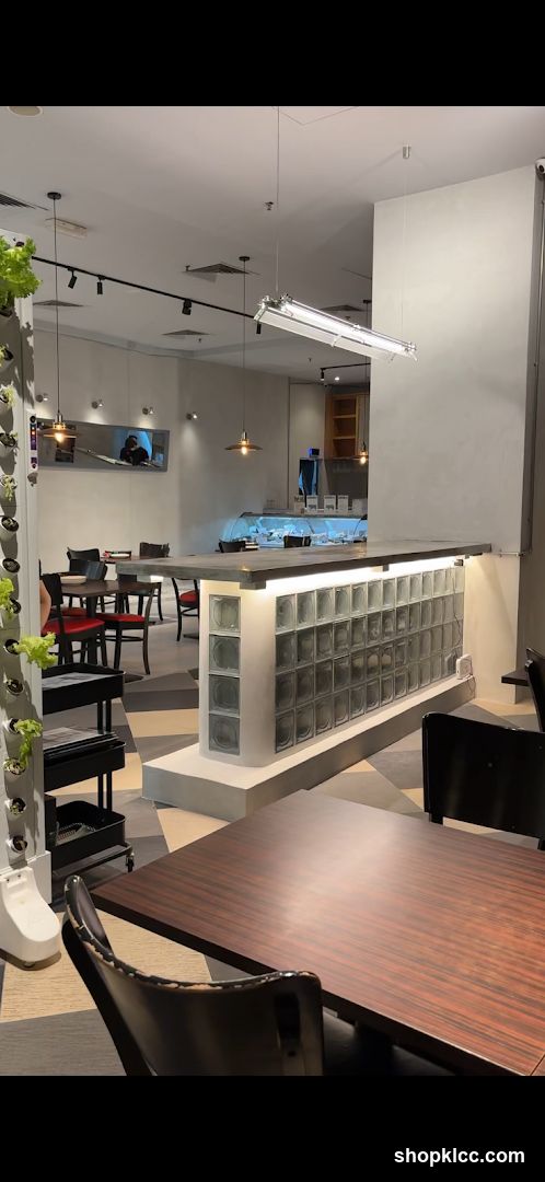 Modern Restaurant Interior