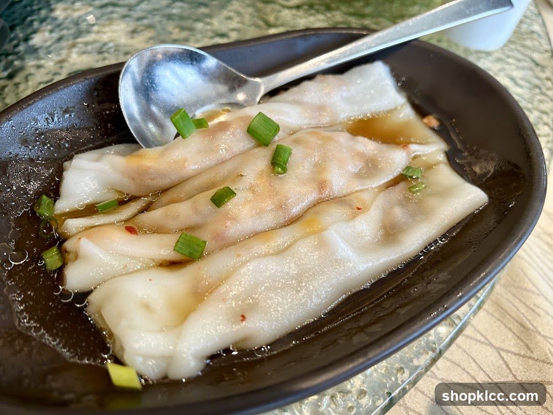 Steamed Rice Rolls
