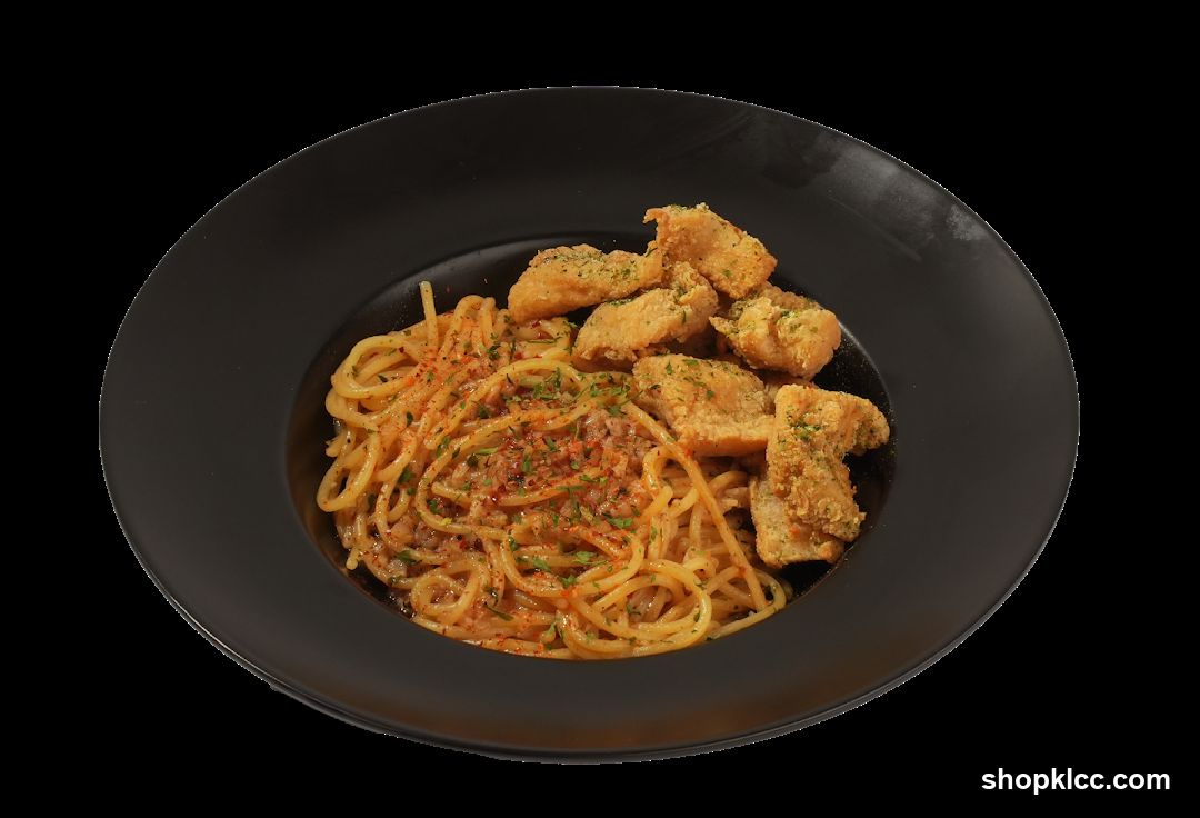 Spaghetti with Fried Chicken Pieces