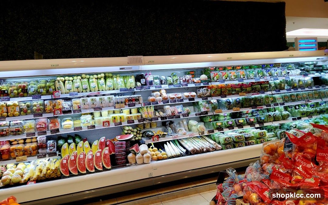 Supermarket Produce Aisle