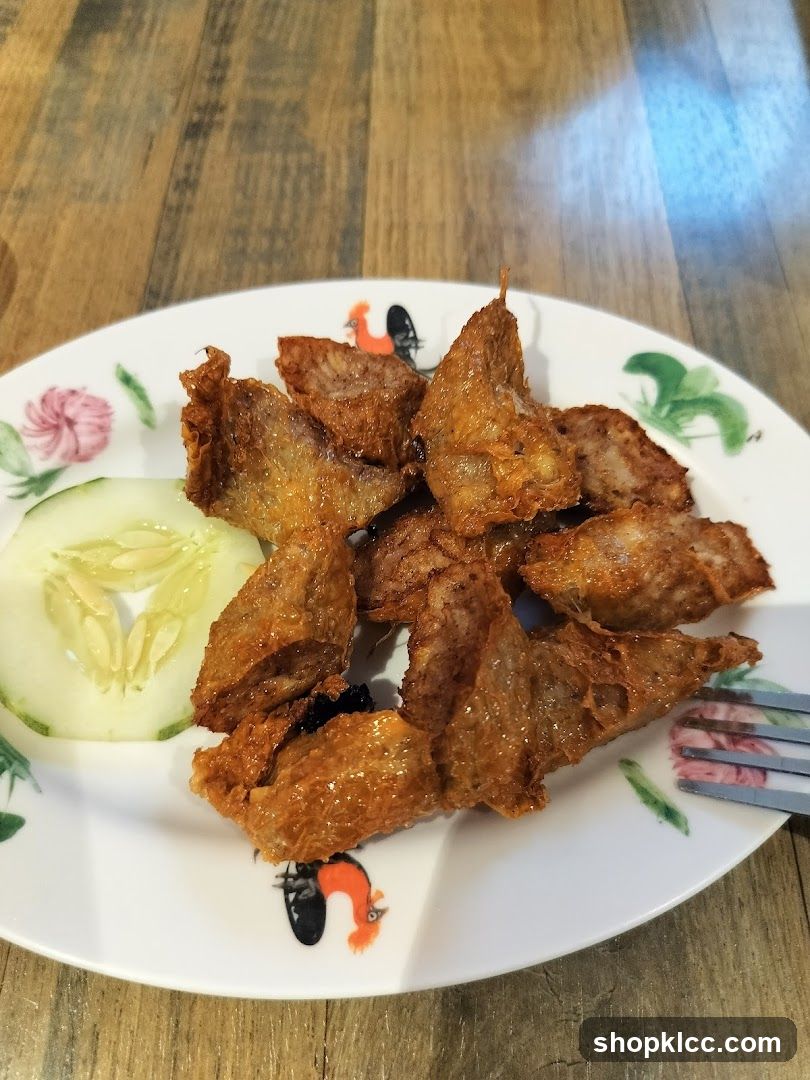 Fried Rolls with Cucumber