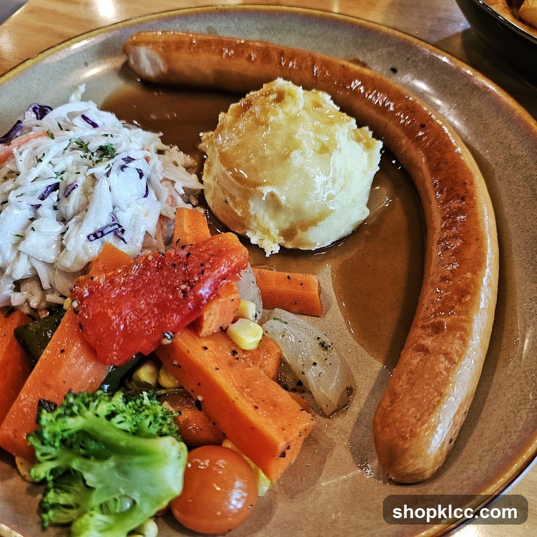 Sausage with Mashed Potatoes and Vegetables