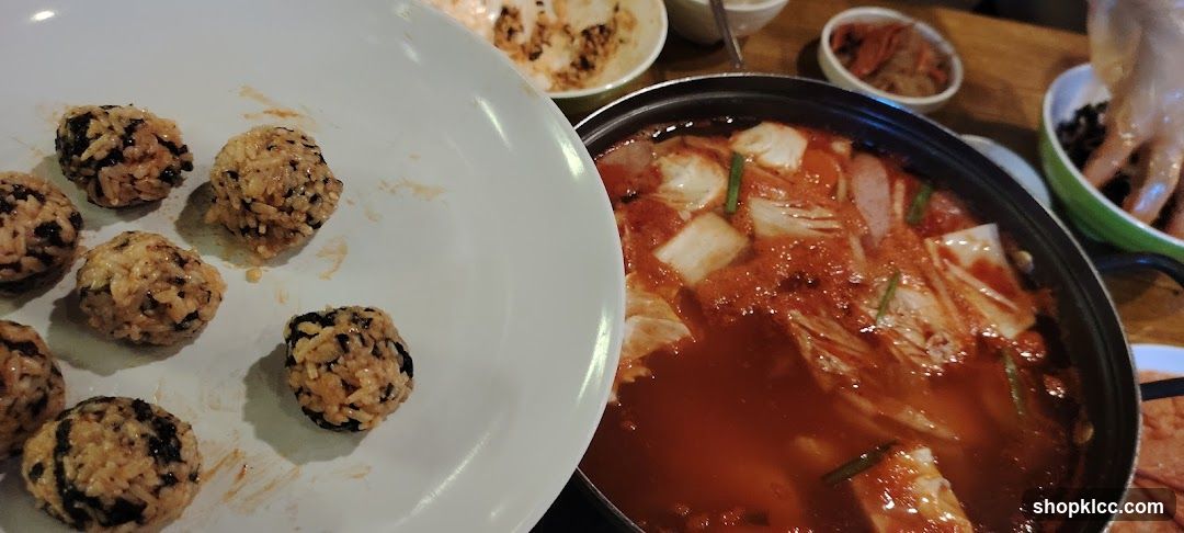 Kimchi Stew and Rice Balls