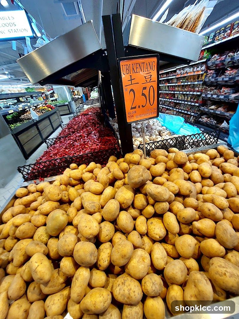 Produce Aisle