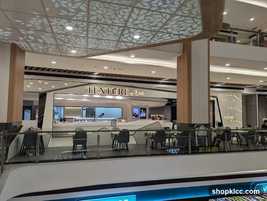 A-Saloon Atria Mall