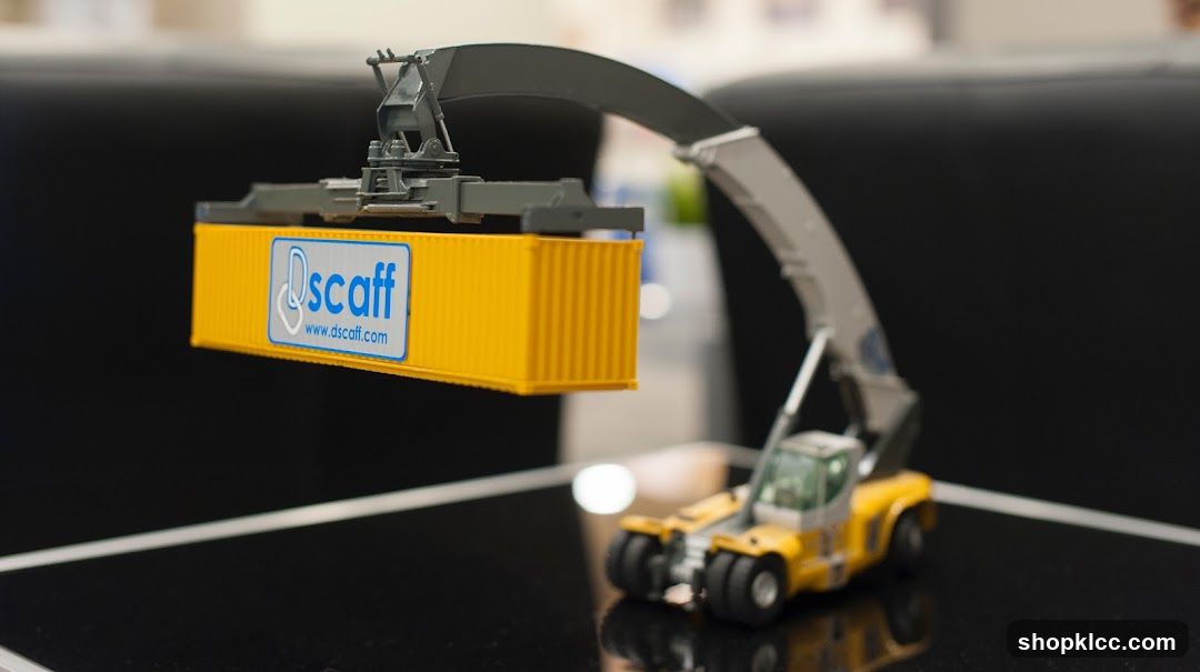 Toy Reach Stacker with Container