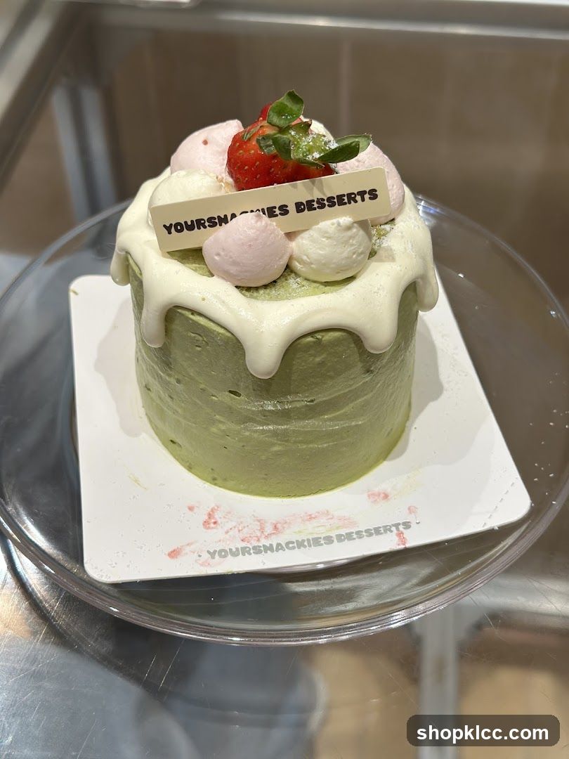 Matcha Cake with Strawberry and Meringue