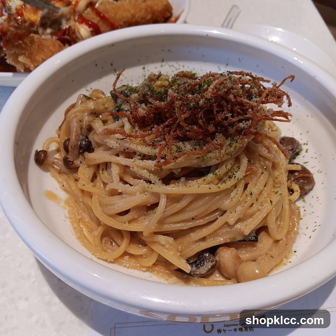 Mushroom Cream Pasta
