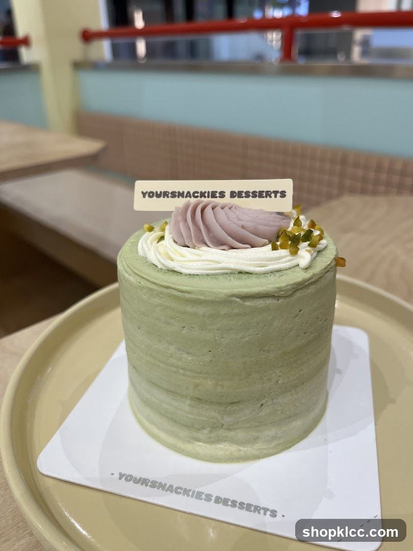 Mini Green Cake