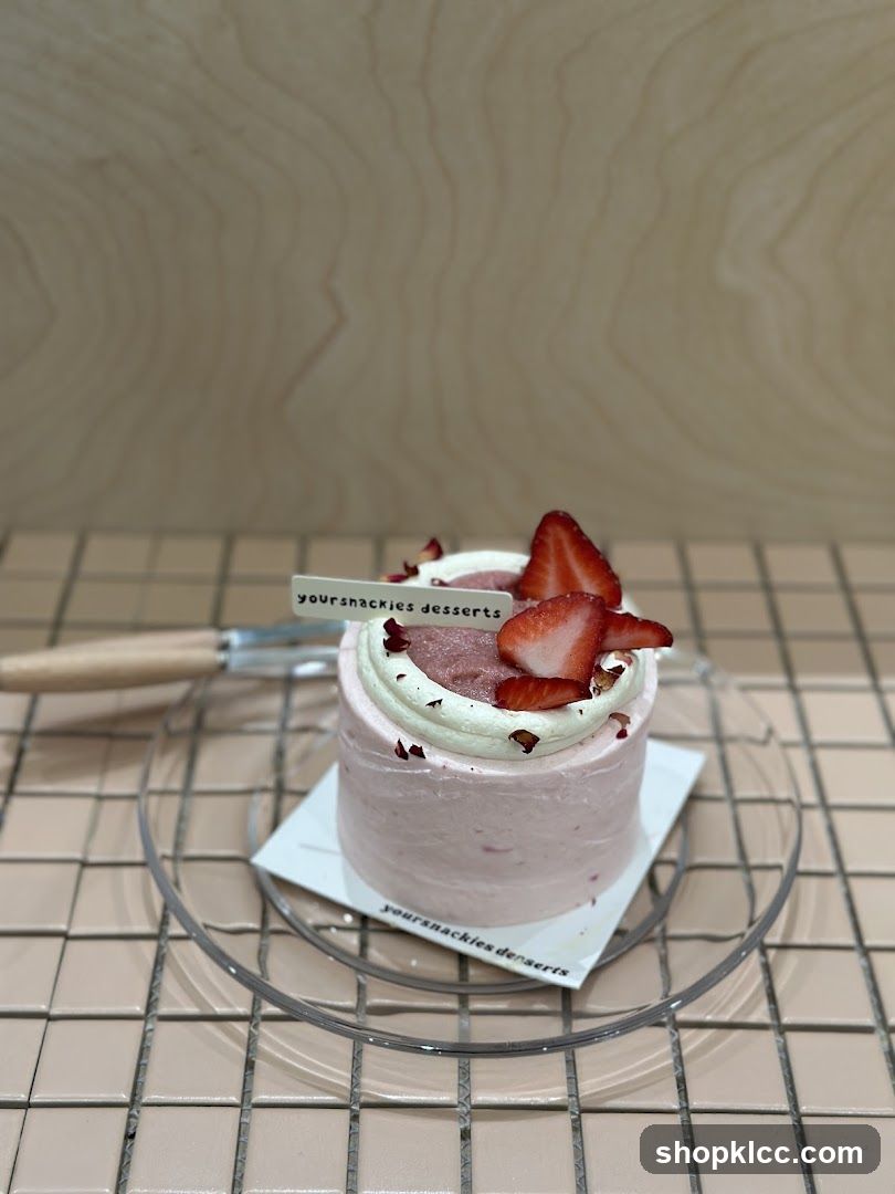 Strawberry Cake