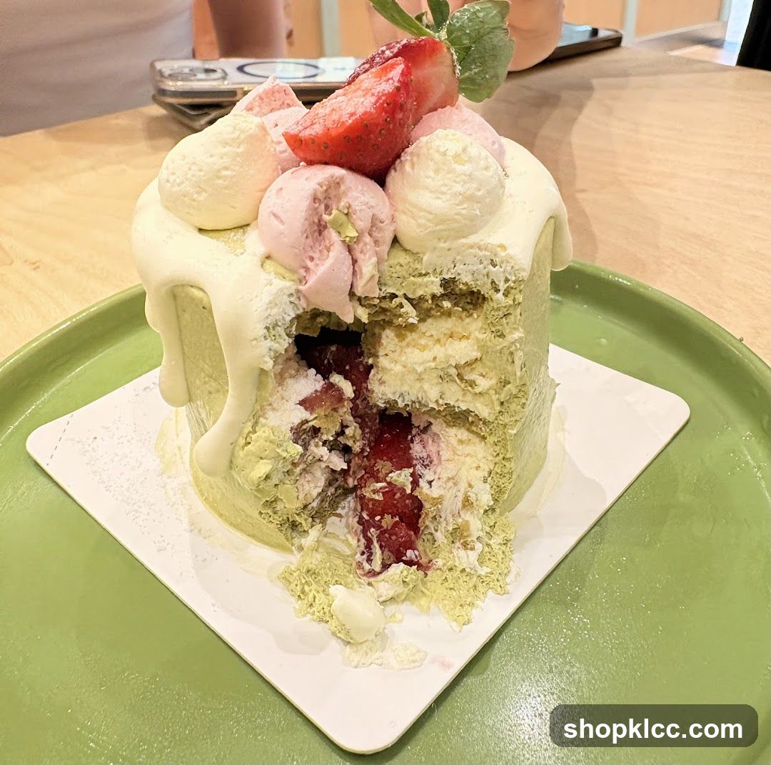 Matcha Strawberry Cake