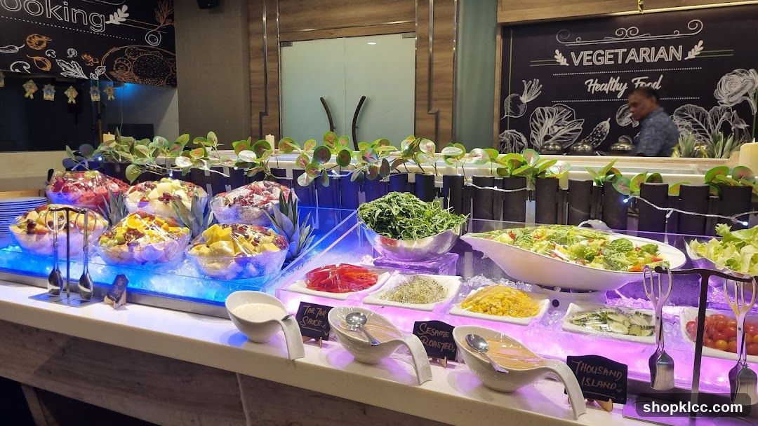 Buffet Salad Bar