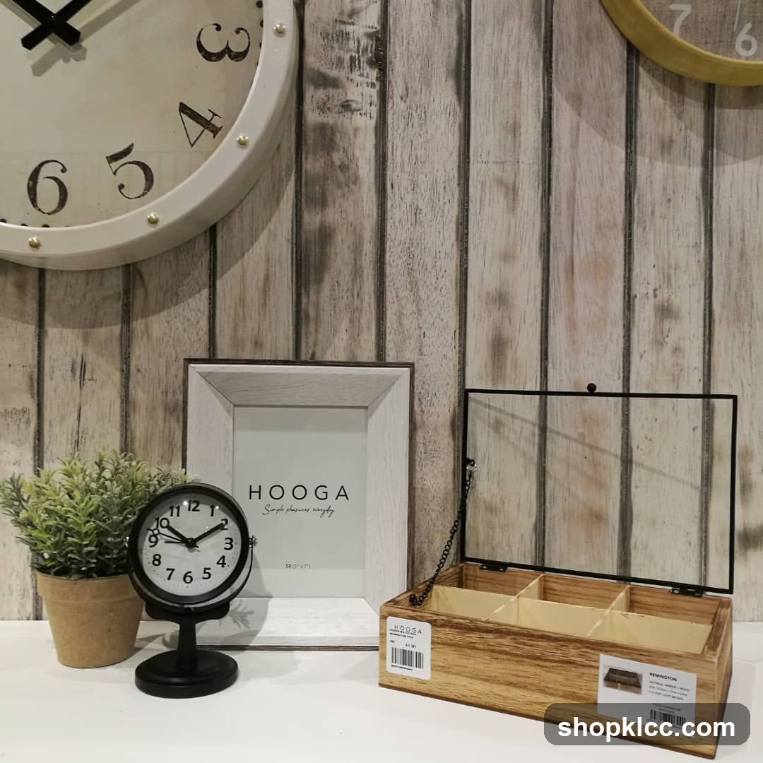 Decorative items