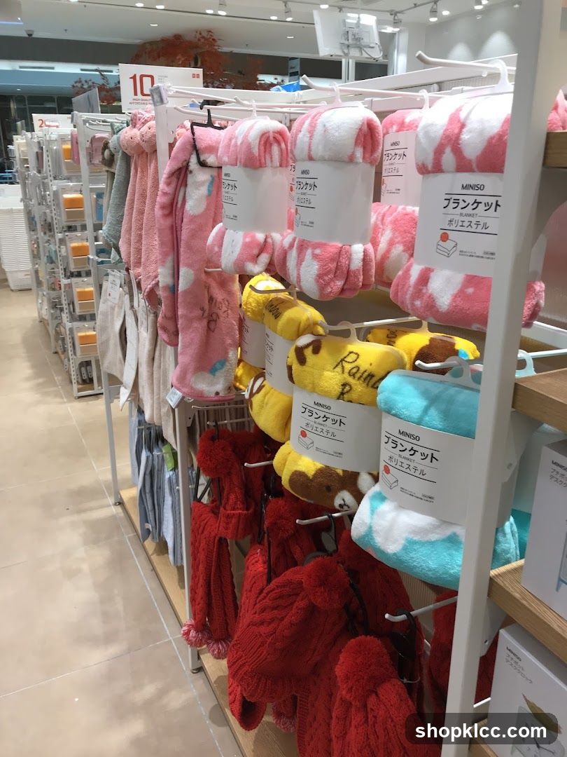 MINISO Store Display