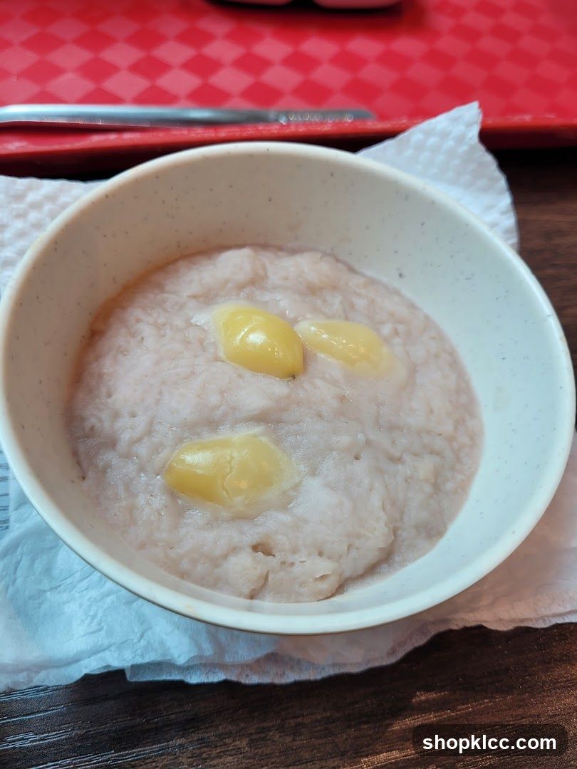 Porridge with toppings