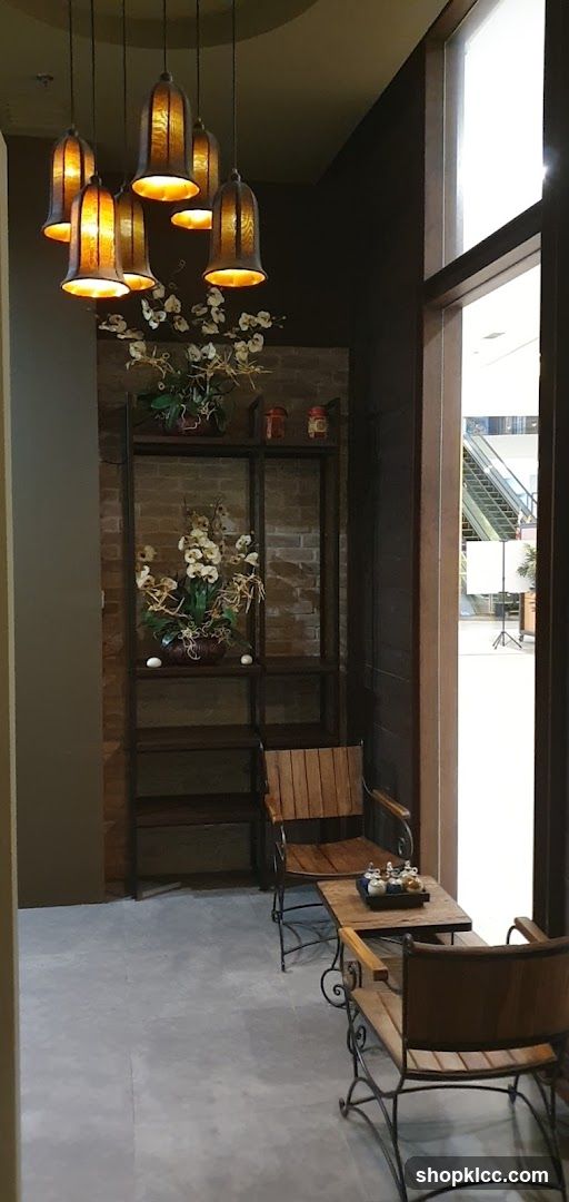 Interior seating area with decorative elements