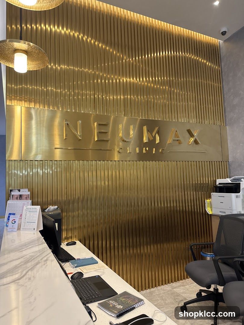 Neumax Clinic Reception