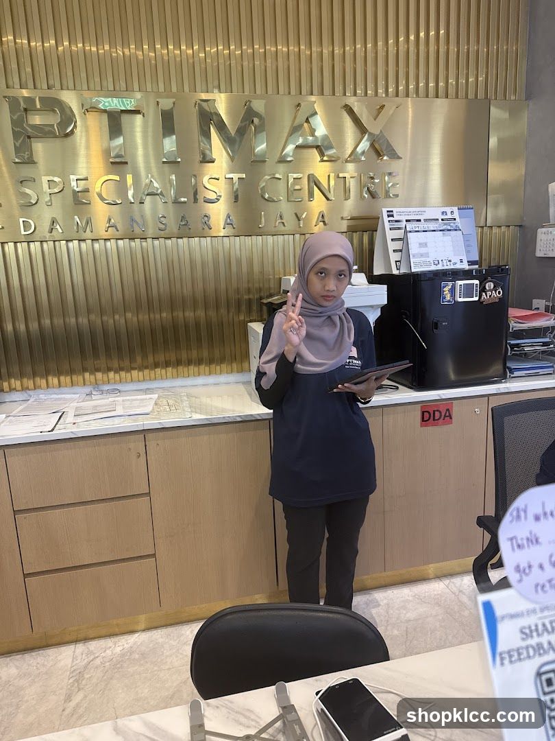 Optimax Specialist Centre