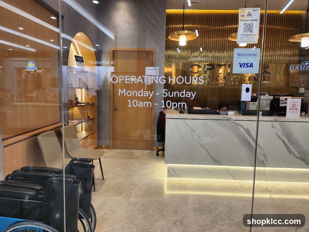 Optix Specialist Centre
