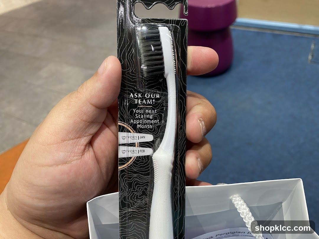 Toothbrush Packaging