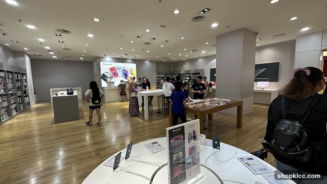Apple Store Interior