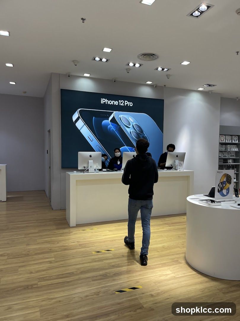 Apple Store Interior