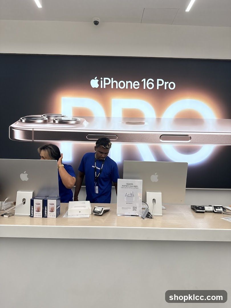 Apple Store Display