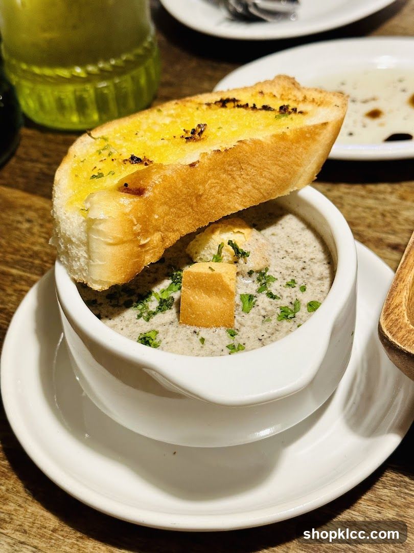 Mushroom Soup with Garlic Bread
