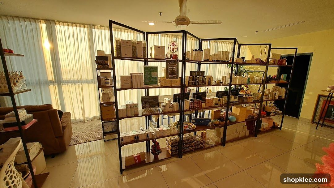 Retail Display Shelving