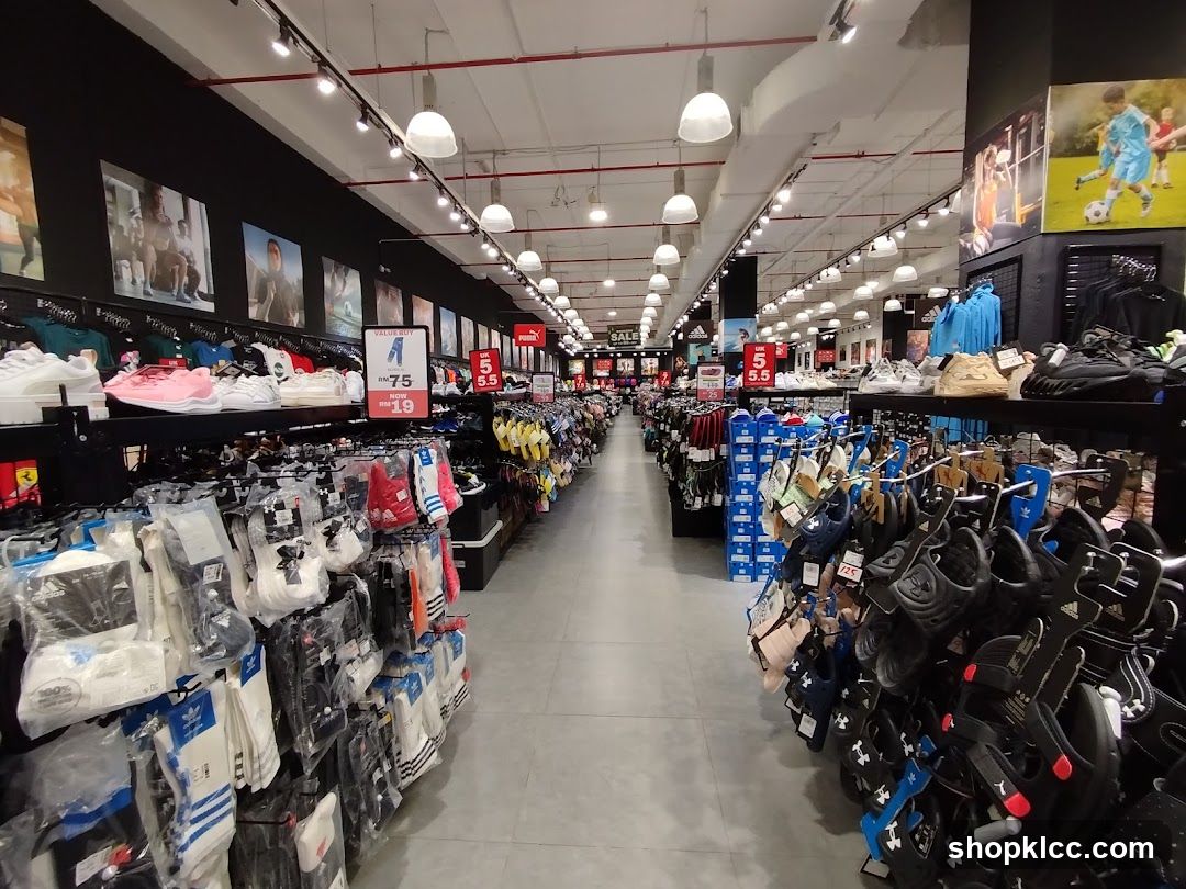 Sports Apparel and Footwear Store
