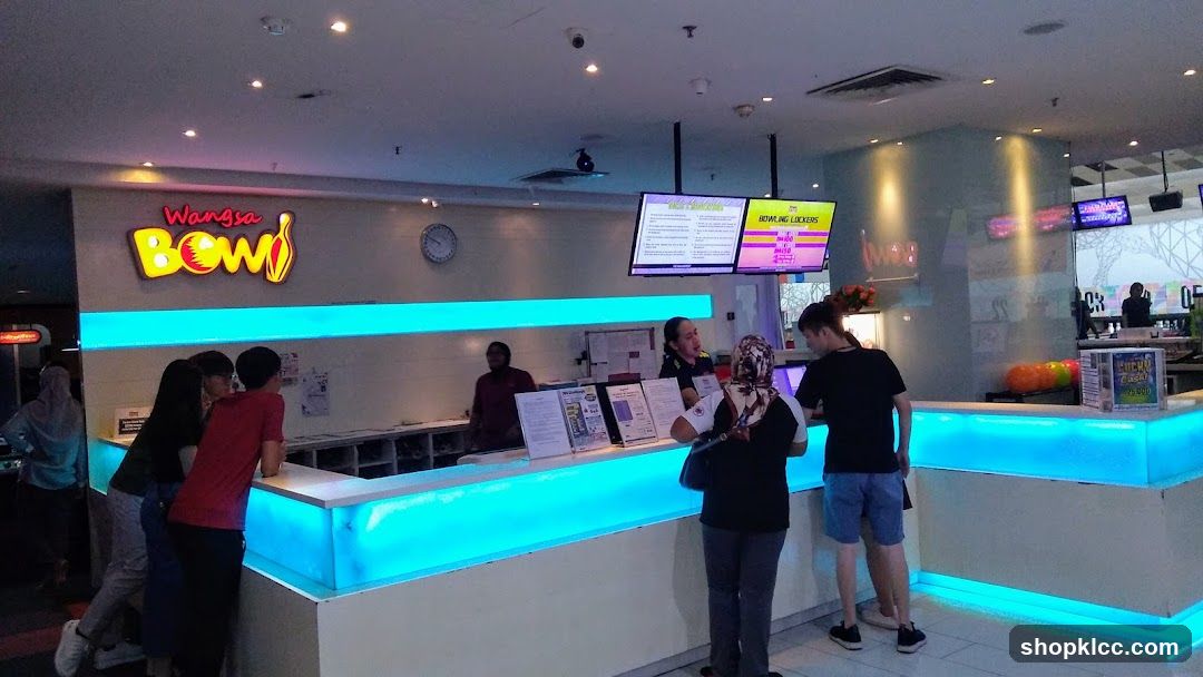 Bowling Alley Counter